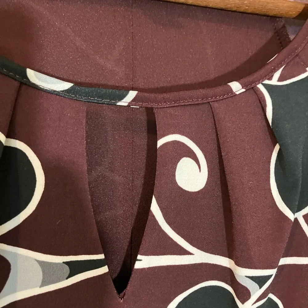 Ann Taylor long sleeve, mini dress, excellent condition, detail at neck, size XS - Picture 6 of 6